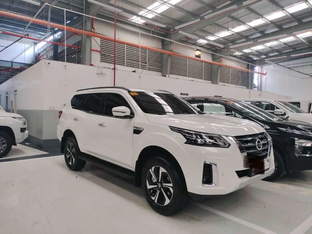 Nissan Terra White 7-seater SUV for rent in Cebu